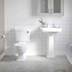 Oxford 4-Piece Traditional Bathroom Suite